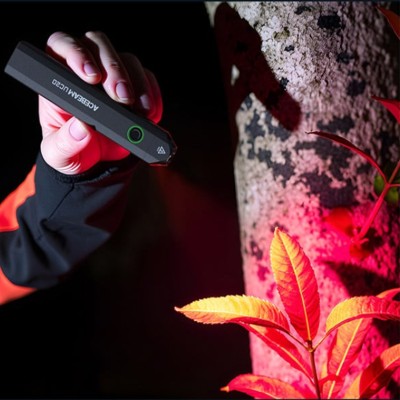 Acebeam UC20 1000 Lümen 3’ü 1 Arada EDC El Feneri – Beyaz, Kırmızı ve UV Işık