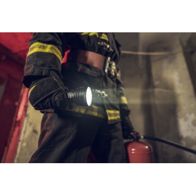 Armytek Barracuda Pro Max ( White Light ) Uzun Menzilli Projektör Tipi El Feneri