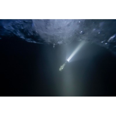 Armytek Dobermann Pro Max ( White Light ) - Siyah