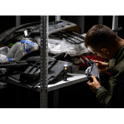 Armytek Partner C2 Şarj Edilebilir LED El Feneri