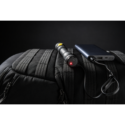 Armytek Partner C2 Şarj Edilebilir LED El Feneri