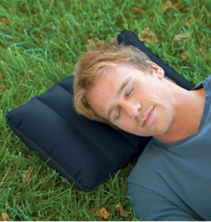 Şişme Kamp Yastığı - Kadife Kaplamalı (68672) Şişme Kamp Yastığı - Kadife Kaplamalı (68672)