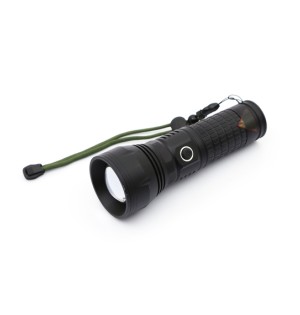 Panther USB Şarjlı Zoomlu P70 LED Metal El Feneri PT-4112 Panther USB Şarjlı Zoomlu P70 LED Metal El Feneri PT-4112